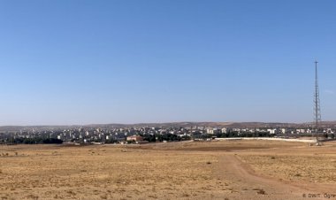 Koalisyon helikopterleri Kobani üzerinde devriye uçuşu yapıyor