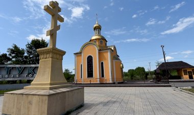 Rus Ortodoks Kilisesi: Bartholomeos, Rus din adamlarının İstanbul'da görev yapmasına karşı çıktı