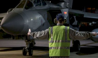 ABD uçakları Türkiye destekli güçleri dağıtmak için güç gösterisi yaptı