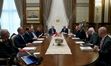 Fehmi Koru: “Ne oldu?”