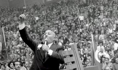 Siyasetteki gölgesi yokluğunda bile küçülmeyen lider