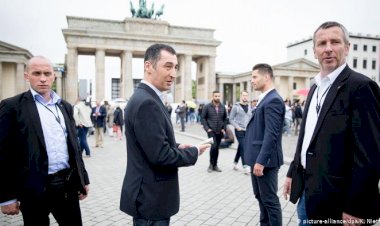 Cem Özdemir aşırı sağcılardan ölüm tehdidi aldı