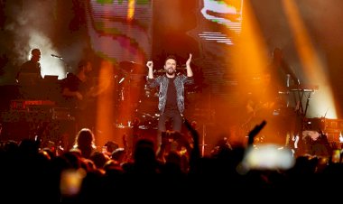 Megastar Tarkan Stokholm’de