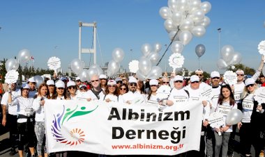 “Albinizmin farkında ol, varlığınla destek ol”