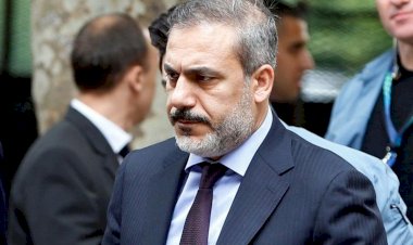 MİT Müsteşarı Hakan Fidan, eski Müsteşar Emre Taner'i ifadeye çağırma davasında