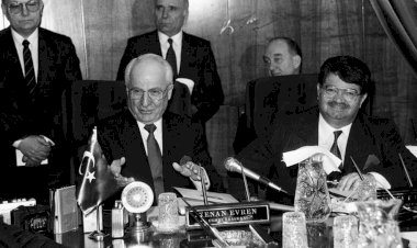 12 Eylül 1980 darbesinin bir projesi miydi; yoksa sivil direnişin son hamlesi mi: Turgut Özal (1)