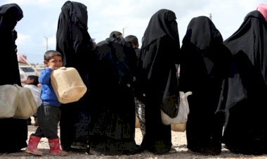 SDG kampından kaçıp Türkiye'ye teslim olan IŞİD'ci kadınlar Fransa'ya dönmek istiyor