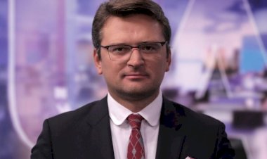 "Rusya Ukrayna'yı yeniden yanına çekmek veya yok etmek istiyor"