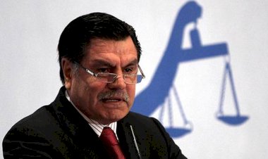 Eski AYM Başkanı Haşim Kılıç: Siyaset yargıyı kuşatıyor