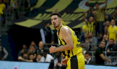 Fenerbahçe’nin bir yıldızına daha büyük onur