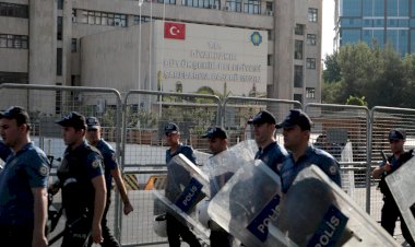 Sakık’ın “HDP belediyelerden çekilsin” önerisi, HDP’de tartışılıyor