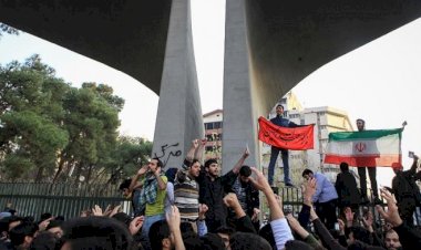 İran’ın öfkeyle imtihanı: Komplodan ötesi
