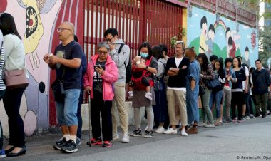 Hong Kong'ta halk sandık başında