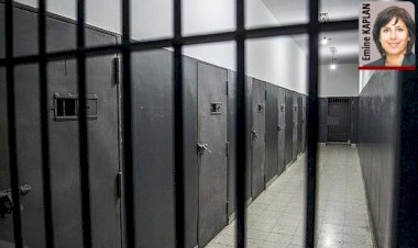 AKP’de kafalar karışık