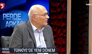 "Cumhurbaşkanlığı kararnamesi ile Başbakanlık geri getirilebilir"