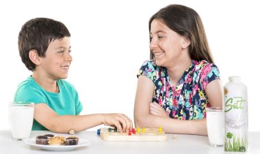 Çocuğunuzun Sağlıklı Büyümesi için Süt İçirin!