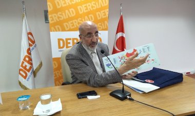 Dilipak,küresel ekonomideki mevcut düzeni anlattı.