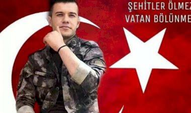 Şehit olan torununun acısına dayanamadı
