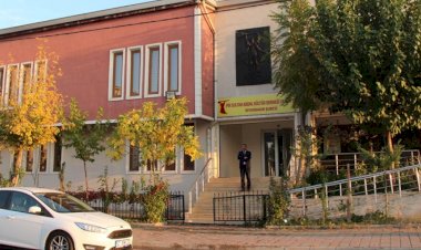 Diyarbakır’da Alevi vatandaşların 13 aydır karanlıkta ibadet yapmaları, mahkemeye taşındı