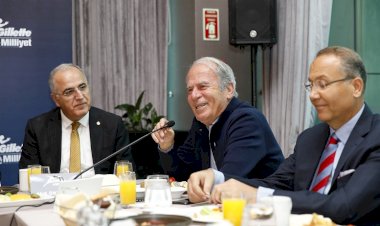Dev jüri “Gillette Milliyet Yılın Sporcusu” ödülleri için bir araya geldi
