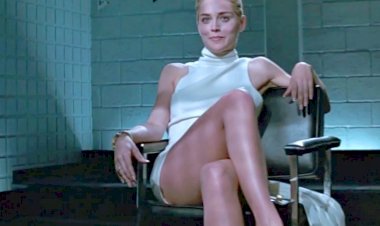 Sharon Stone   çöpçatan uygulamasının reklamını yapıyor!