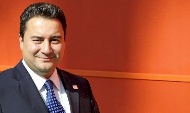 Ali Babacan'dan 5 yıl sonra bir ilk