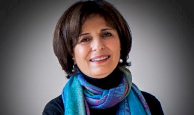 “Cam Benim Tutkum” diyen Ayşen Savcı’dan Sekizinci Kişisel Sergi