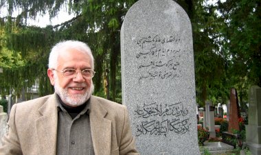 "Gülen'i getirdiler birbirlerini ezercesine sıraya girip ellerini öptüler"