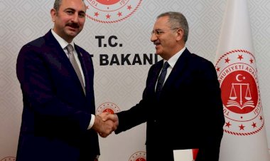 Herkesi bir torbaya doldurmak mücadeleyi sulandırır