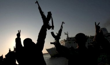 Suriyeli muhalifler neden Libya'ya savaşmaya gidiyor?