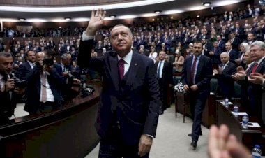 AKP, 100'e yakın belediye başkanını transfer etmeyi planlıyor
