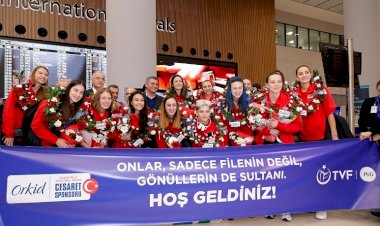 Sultanlar 2020 Tokyo Olimpiyatları’nda, Orkid Milli Takımın Yanında!