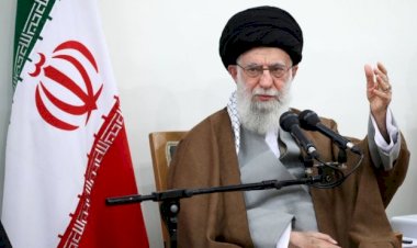 İran dini lideri Hamaney 2012'den bu yana ilk kez Cuma namazı kıldıracak