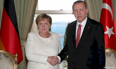 Merkel 24 Ocak'ta İstanbul'a gidiyor
