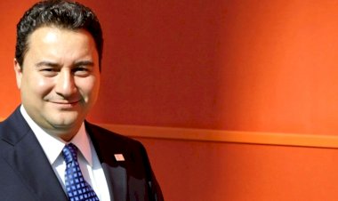 Ali Babacan'dan AKP'li isimlere telefon!
