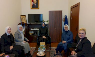 Gülücüklü taziye fotoğrafında yeni gelişme