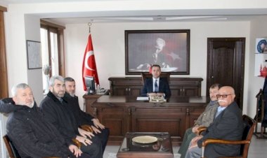 Şehit yakınları, kaymakamını ziyaret etti