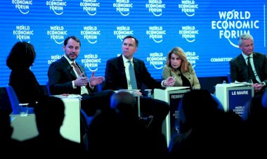 Berat Albayrak Davos’ta konuştu: Merkez Bankası, Fed kadar bağımsız