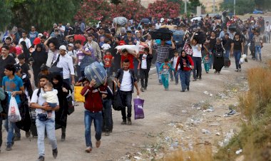 450 bin Suriyeliyi Türkiye'ye sürme operasyonları!