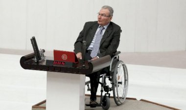 Deniz Baykal sağlık durumunda son durum!