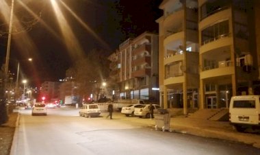 Elazığ’da 6,8 ve 5,4 büyüklüğünde depremler!