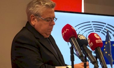 AP'nin yeni Türkiye Raportörü: Eğer herkese terörist dersek, belki de hiç kimse terörist değildir