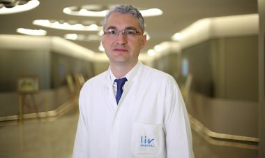 TEKNOLOJİNİN AŞIRI KULLANIMI AĞRI YAPIYOR