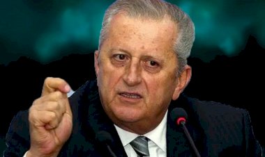 Eski Bakan yeni parti kuruyor! Şubat sonu tabela asılacak