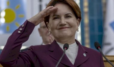 Meral Akşener ve İlber Ortaylı İYİ Parti'nin programında