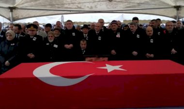 Şehit evlada son bakış!