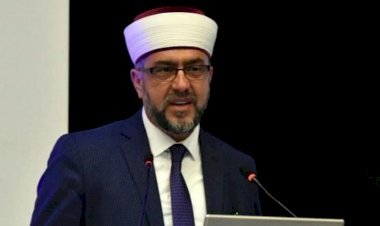 Türk bayrağını yırtan Yunan vekil Lagos rahat durmuyor!