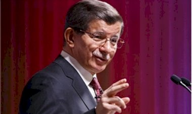 Davutoğlu'nun dilinin altında ne var