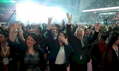 HDP'de kural esnemiyor: 20 yönetici veda edecek