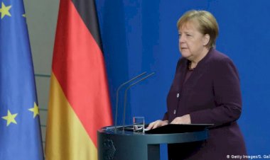 Merkel: Irkçılık toplumumuz içindeki zehirdir